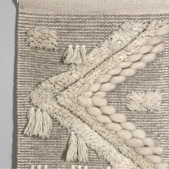 Handwoven Tapestry in Off-White/Beige - Picture 3 of 10